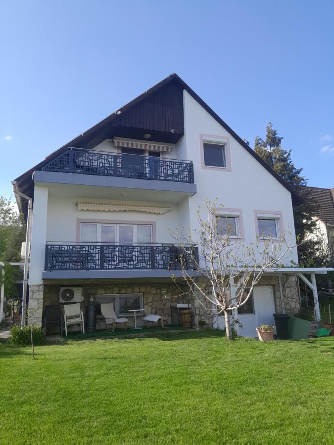 Apartmán Lila Fuge Apartman Balatonfüred Exteriér fotografie
